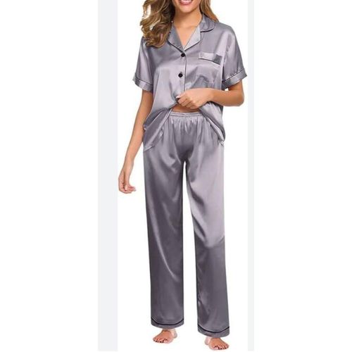 ensemble de pyjama en satin gris argenté pour femme