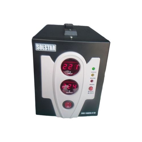 Stabilisateur Et Regulateur De Tension 2000 W SOLSTAR Avec Port USB