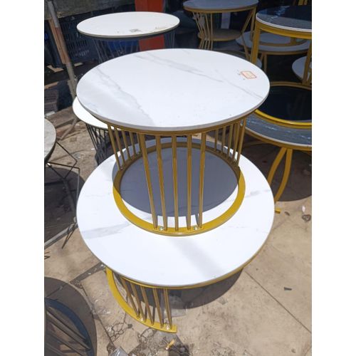 deux mini table blanc
