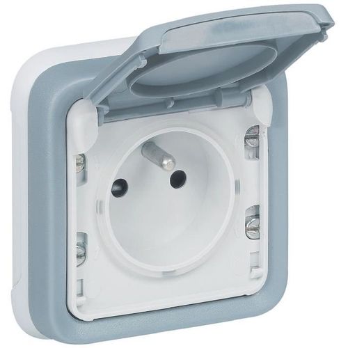 Prise De Courant Avec Terre Complet - Encastré