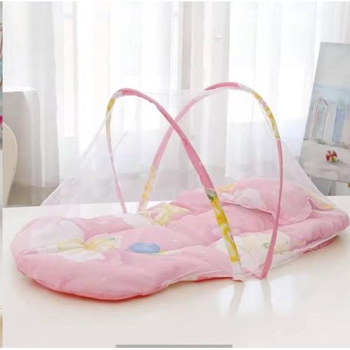 Lit pliable en moustiquaire pour bébé