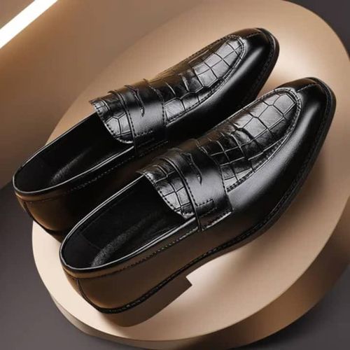 Chaussures décontractées pour hommes, nouvelle collection printemps-automne, bout pointu, à enfiler, semelle en caoutchouc, rayures, grande taille