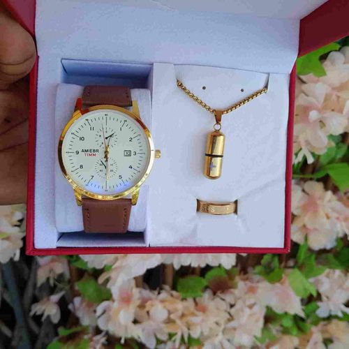 Box cadeau homme composé de chaîne pendentif gélules médicament, montre marron et bague jésus Dorée 60cm En Acier Inoxydable idéal cadeau pour saint valentin , anniversaire, mariage