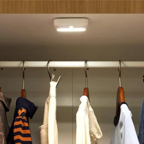 Veilleuse LED Rechargeable à Détecteur de Mouvement - Lampe Sans Fil USB-C pour Placard, Armoire, Couloir et Escalier
