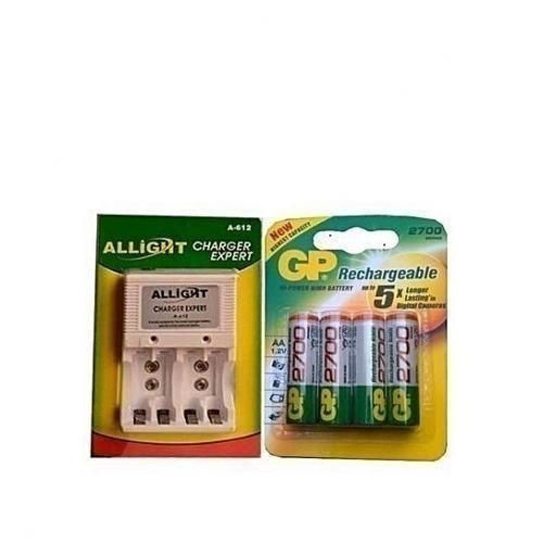 4 Piles Rechargeables AA + Un Chargeur - Multicolore