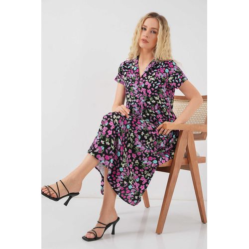 Robe Fleurie à Manches Courtes Et Boutons Pour Femme 2561 - Crème