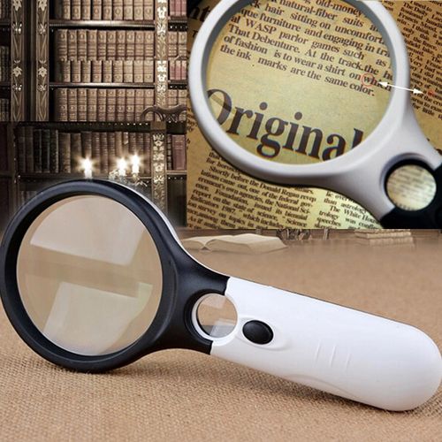 Lecture Visuelle Magnifiante avec 3 LED