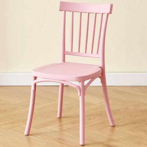 Chaise de Salle à Manger Rio – L'éclat du design scandinave et le confort au quotidien