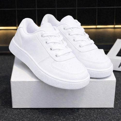 Basket de sport pour fille et garçon - en gomme - blanc
