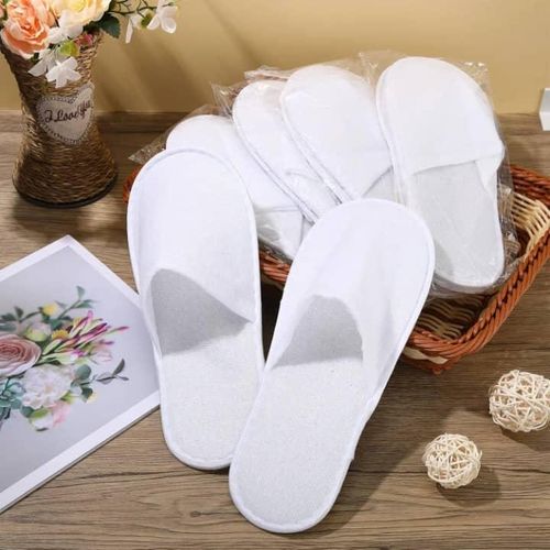 Pantoufles blanches légères – Confort et Hygiène 10
