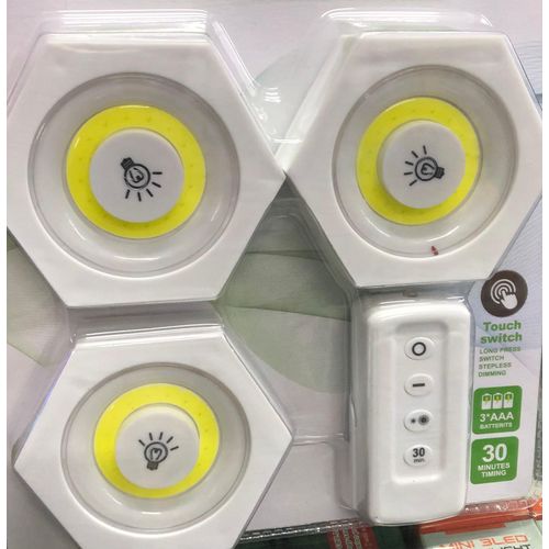 Lumière ( lot de 3 lampes) LED réglable sous-meuble avec télécommande