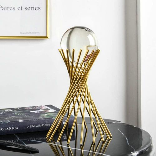 Objet d'art moderne, support plaqué or + boule de cristal, décoration d'intérieur.