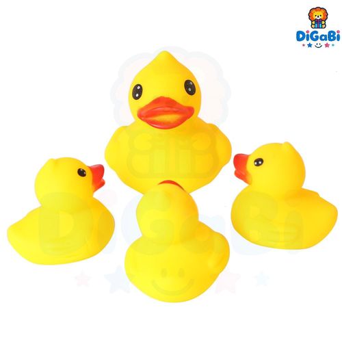 Yellow Rubber Ducks Bath Toys, Bathtub Floating Squeaky Duck Bulk Baby Preschool Bath Toy for Baby Shower Infants Kids Toddler Birthday Party Decoration Gift(4pcs)