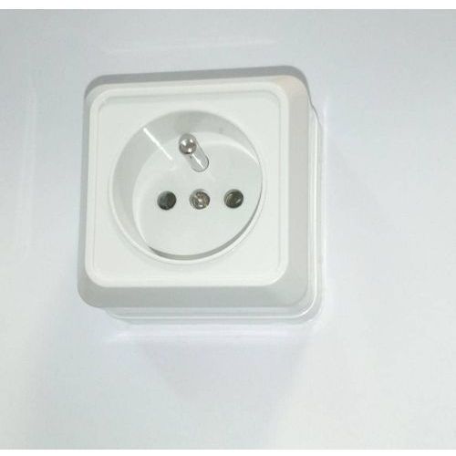 Prise De Courant Apparent