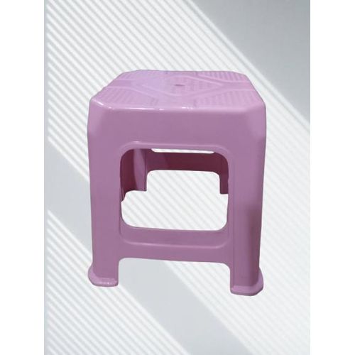 Tabourets d’enfant en plastique rose