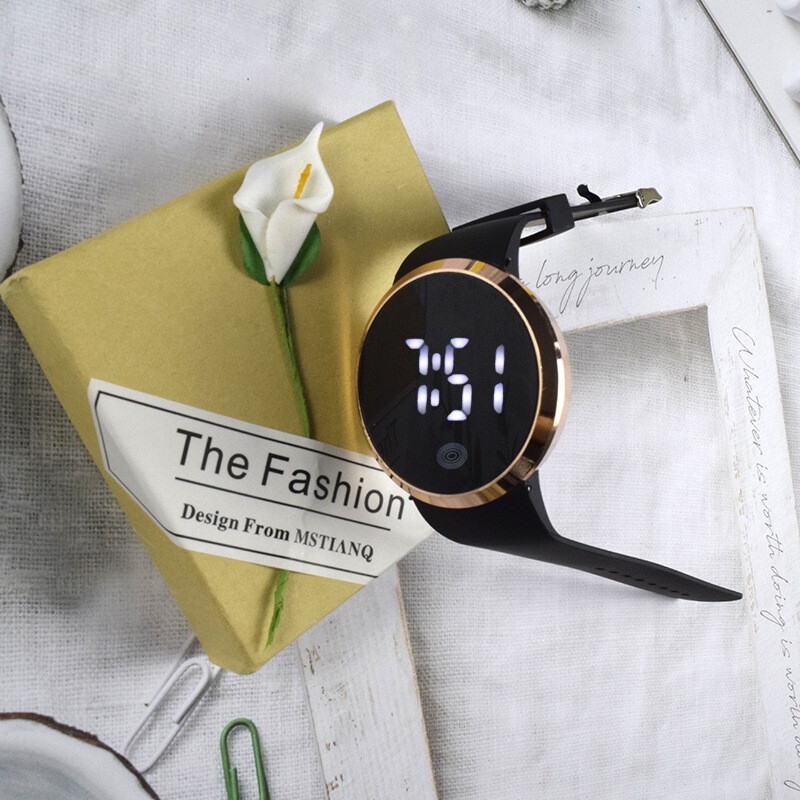 Trendy Kids Watches Cheap Wholesale Fashion Designs Touch Screen Kids Sport Digital Led Watches