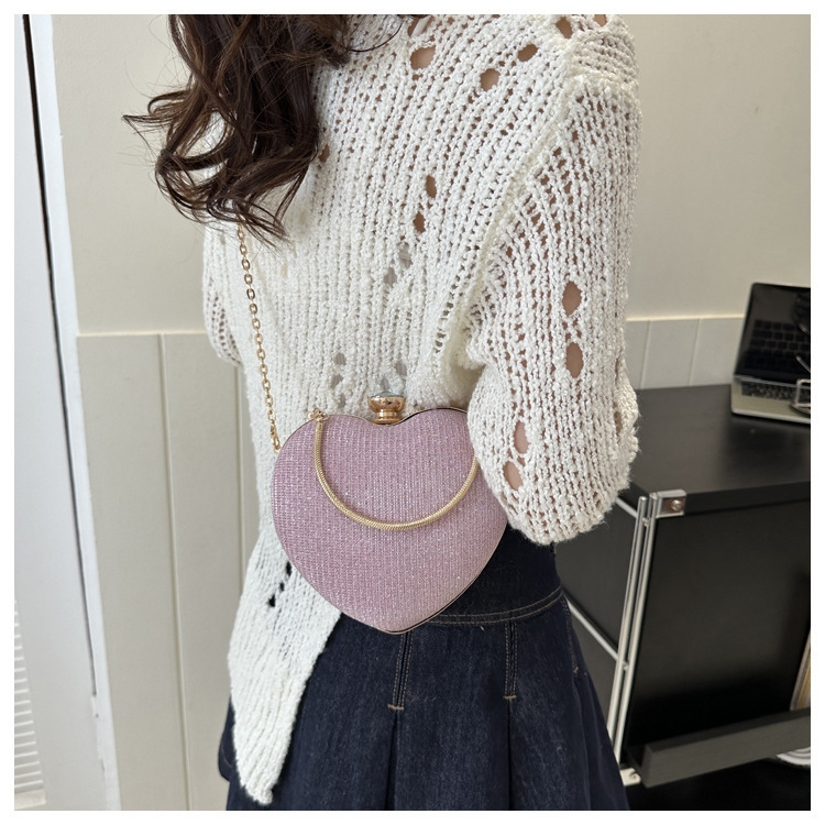 Pochette de dîner à pampilles pour femmes, sac de luxe pour Banquet, robe en métal, polyvalent, en forme de cœur, nouvelle collection