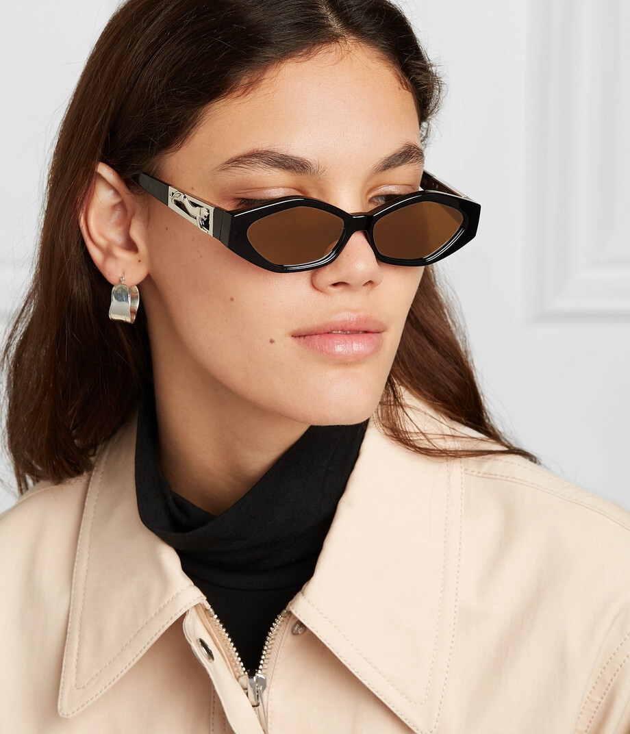 10174123957_334259297