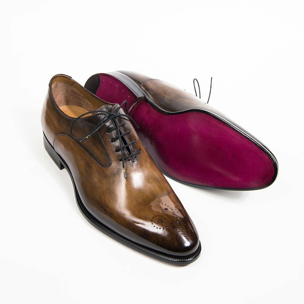 Image result for paires de souliers, description