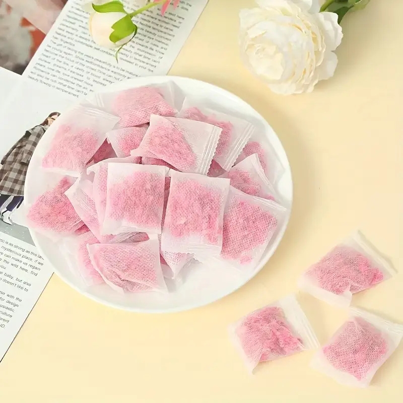 60片装衣柜香氛袋 - 吸湿芳香袋，玫瑰香型，适用于衣柜、抽屉、浴室、汽车及卧室 | 透明设计空气清新剂和除臭剂 | 耐用塑料材质，家居氛围防霉防潮保护，日式花香适合家庭办公室使用，完美节日：万圣节、圣诞节、情人节、母亲节/父亲节, 家用空气清新剂, 衣柜清新剂, 房间空气清新剂, 衣柜清新剂, 浴室清新剂, 空气清新剂, 家用空气清新剂, 家居香氛, 衣物清新剂, 卧室空气清新剂, 家用空气清新剂, 衣柜香囊, 浴室空气清新剂, 衣柜香氛, 衣物香氛, 持久空气清新剂, 浴室清新剂 持久留香, 浴室香氛, 持久家居香氛, 浴室空气清新剂, 紧凑型香氛袋,车主 商品详情 3