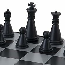 pièces noires de jeu d'échecs