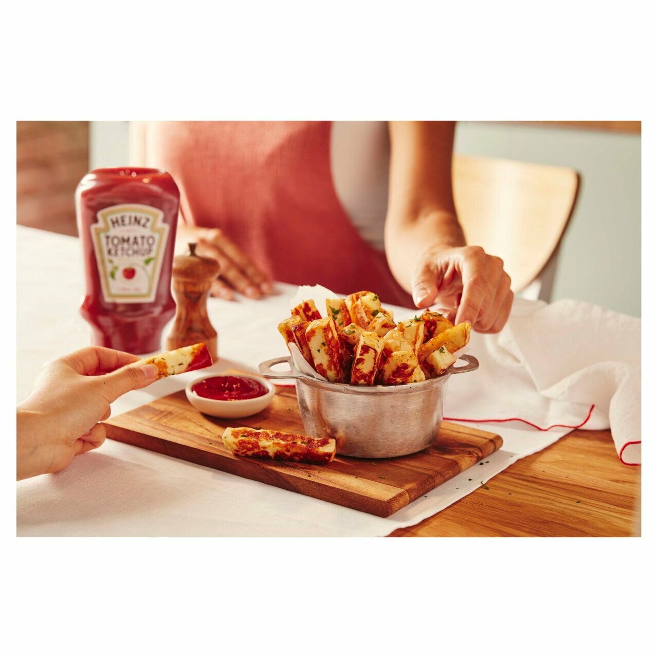 Heinz Tomato Ketchup 700g | Zoom