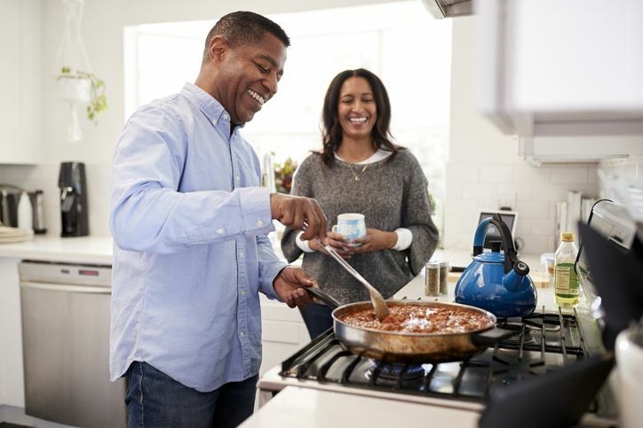 Guide d'achat : comment choisir sa cuisinière ?