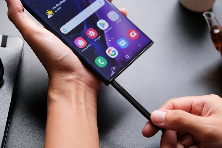 Il Samsung Galaxy S22 avrà il pennino - Tra me & Tech