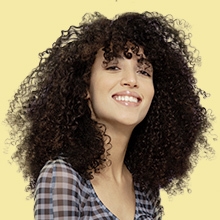 Fortifie et restaure, renforce et rend plus résistants les cheveux traités, cassants ou abîmés