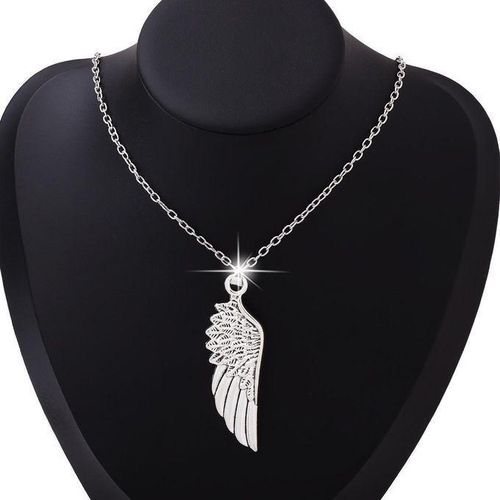 Collier ailé rétro individuel pendant hip-hop chaîne de hoodie