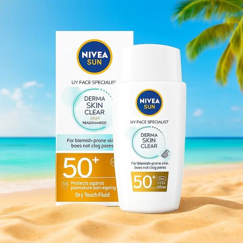 Fluide Solaire Visage Sun Derma Skin Clear SPF50+ 40 ml
