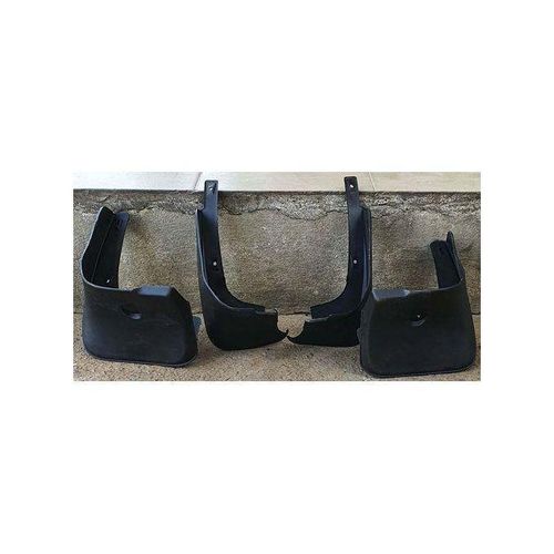 Quatres ( 04 ) bavettes pour voiture