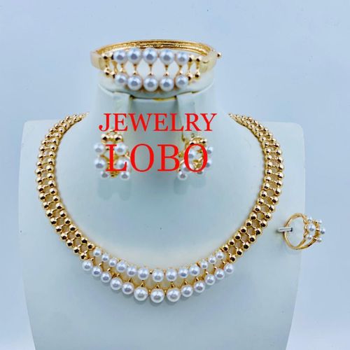 Ensemble de Bijoux Femme Luxe Doré – Collier, Bracelet, Boucles & Bague