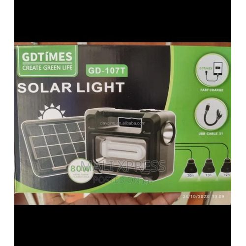 Lanterne de camping solaire rechargeable, lampe torche à chargement USB, lumière de tente portable suspendue, six modes d'éclairage, projecteur LED pliable à quatre feuilles de trèfle