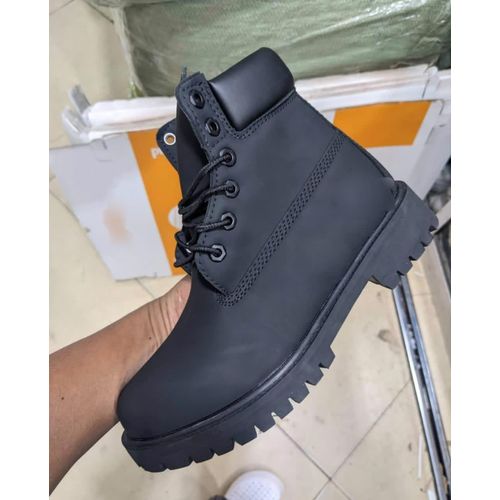 Chaussures moderne pour homme