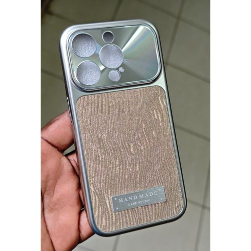 Coque iphone 15 pro gris doré han
