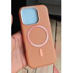 Coque iphone 16 pro doré ble 
