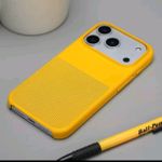 Generic Coque iphone 17 Pro jaune pur