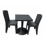 Table Natté Démontable  plus 2 Chaises 