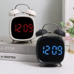 product_image_name-Generic-Réveil Numérique Vintage à Double Cloche – Design Rétro et Affichage LED-2