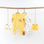 KIT DE BEBE FILLE COMPOSE DE DEUX GRENOUILLERES ET DEUX BONNETS