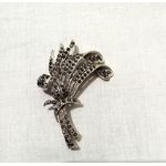 BROCHE PEGIUME