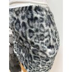 product_image_name-Yolanda-Haut blanc avec jupe en peluche léopard ensemble 2 pièces-5