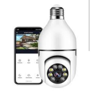 Caméra de surveillance panoramique en forme d'ampoule intelligente -connectivité Wi-Fi ou smartphone 