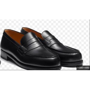 mocassins