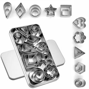 Lot de 30 Mini Emporte-pièces en Acier Inoxydable - Moules Géométriques pour Biscuits, Fruits, Légumes et Argile - Kit Créatif pour Enfants et Pâtisserie