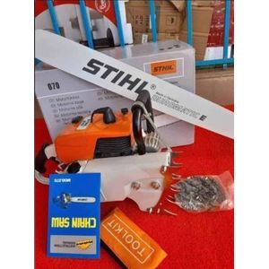 STIHL Tronçonneuse professionnel 70cm³ Essence 