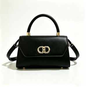 Sac à Main Rectangulaire Noir à Boucle Métallique, Sac Bandoulière Réglable Polyvalent Luxe Discret pour Femme