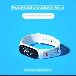 Montre électronique à LED pour Enfants Personnage de Dessin animé Stitch Doraemon Sports Étanche Montre Anime Cadeaux pour Enfants 