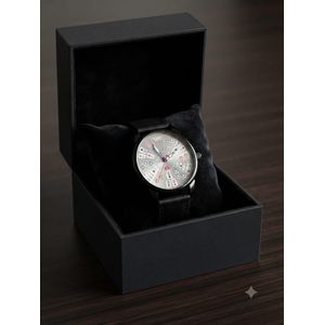 Montre Quartz pour Homme avec bracelet en cuir.